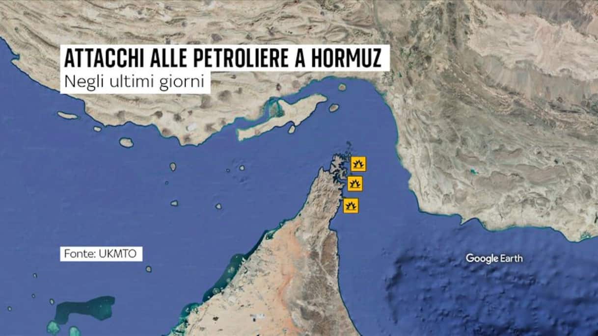 Strait of Hormuz Shipping Halts After US-Iran Attacks