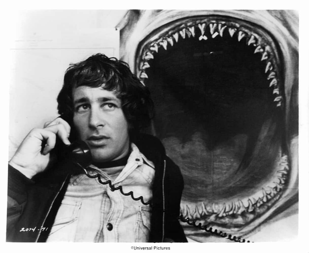Steven Spielberg ha chiesto scusa per aver 'alimentato la psicosi verso ...