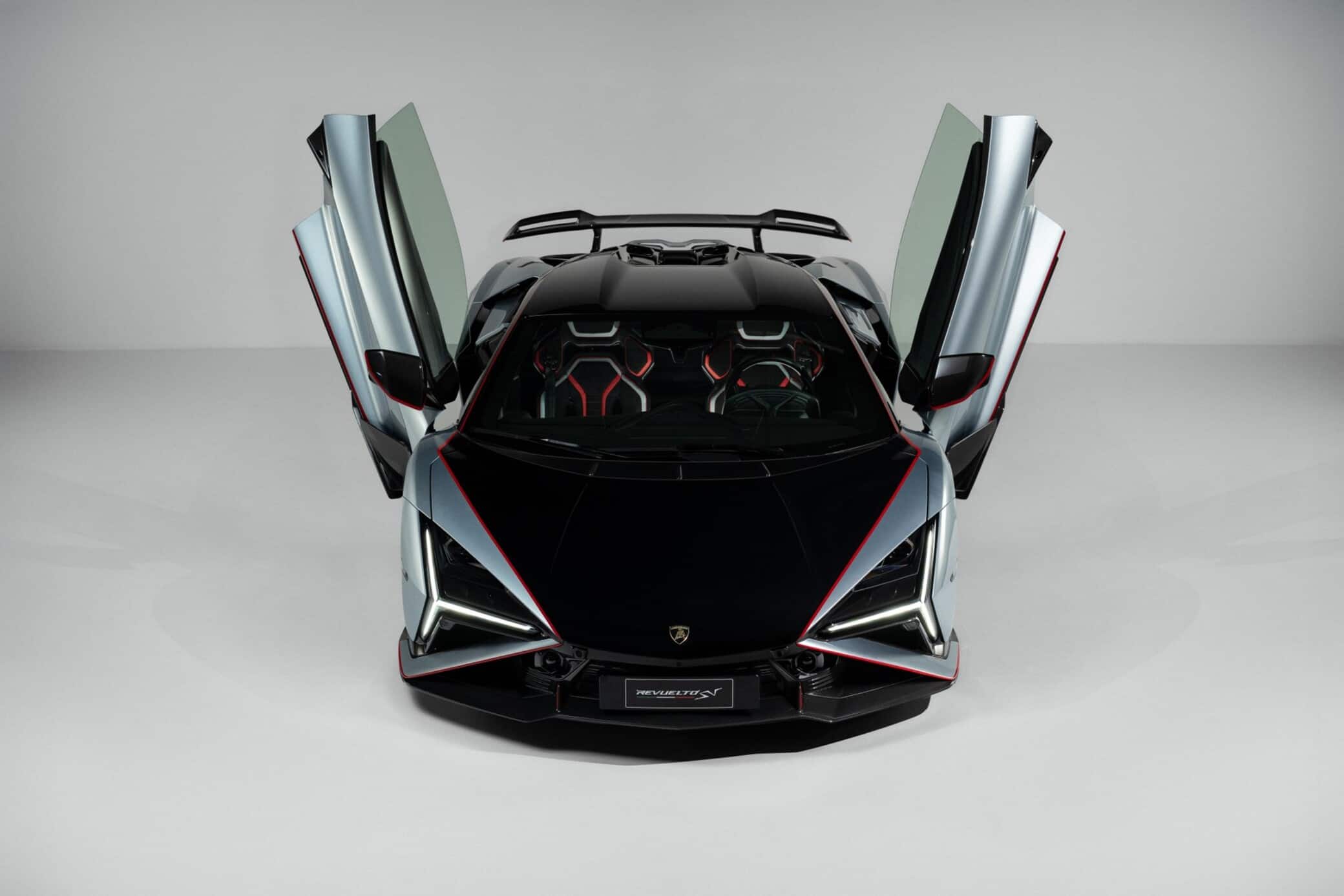 Lamborghini Revuelto SV, prezzo e caratteristiche della più veloce e potente mai costruita
