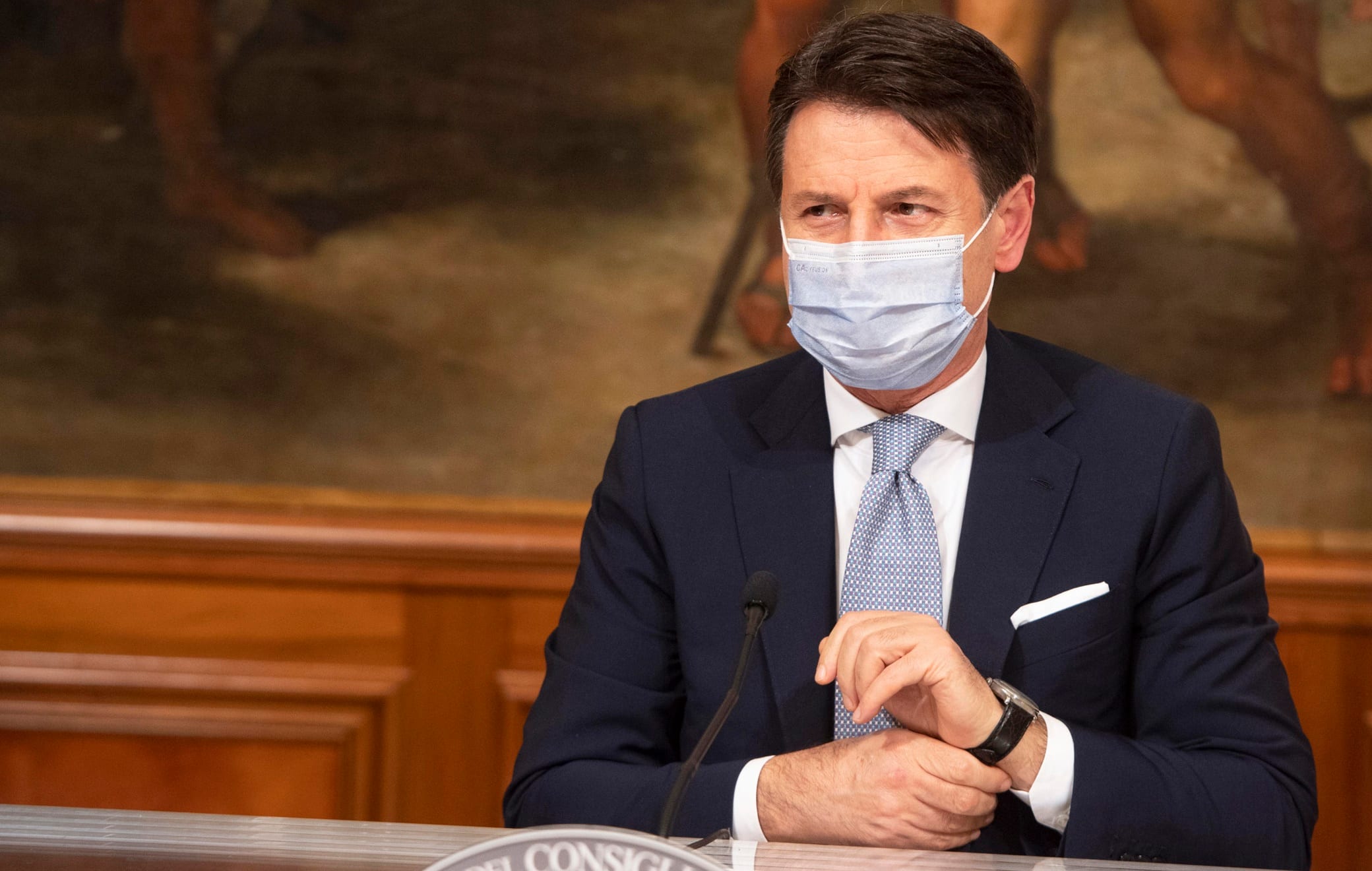 Il presidente del Consiglio Giuseppe Conte a Palazzo Chigi durante la conferenza stampa in cui ha illustrato le misure contenute nell'ultimo Dpcm ,Roma, 4 novembre 2020. ANSA/FILIPPO ATTILI UFFICIO STAMPA PALAZZO CHIGI EDITORIAL USE ONLY NO SALES +++