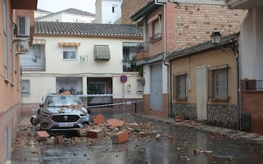 epa13170782 Damage in Armilla, near Granada, Spain, 15 August 2026, following a series of overnight earthquakes across southern Spain. According to the National Geographic Institute (IGN), a magnitude 5.0 quake centered in nearby Alhendin at 1:04 a.m. triggered 40 aftershocks and prompted over 200 emergency calls for structural property damage, though no injuries were reported as damage assessments began amid heavy morning storms.  EPA/PEPE TORRES