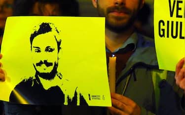 Demonstrators during the rally and torchlight procession in memory of the Italian researcher Giulio Regeni, who was abducted, tortured and murdered in Cairo (Egypt), in Bologna, Italy, 25 January 2018.
ANSA/GIORGIO BENVENUTI