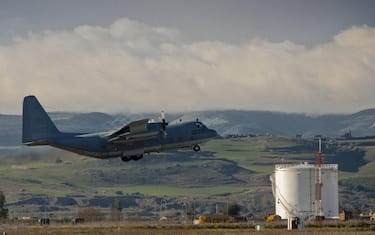 Un aereo KC-130J Super Hercules a Sigonella