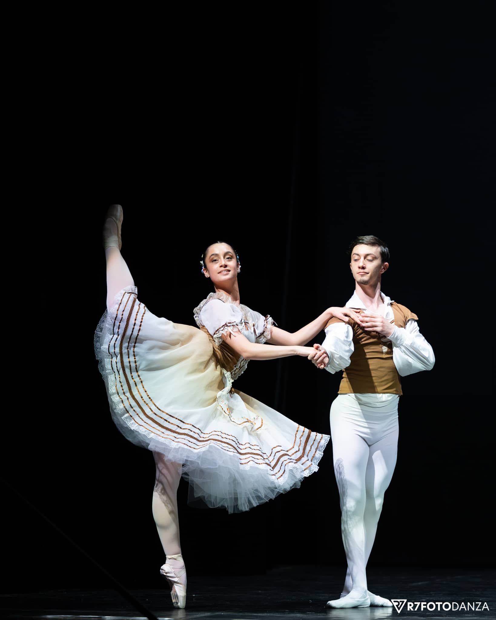 Moncalvo in Danza: la XIV edizione del Concorso apre ufficialmente la XIX stagione del festival