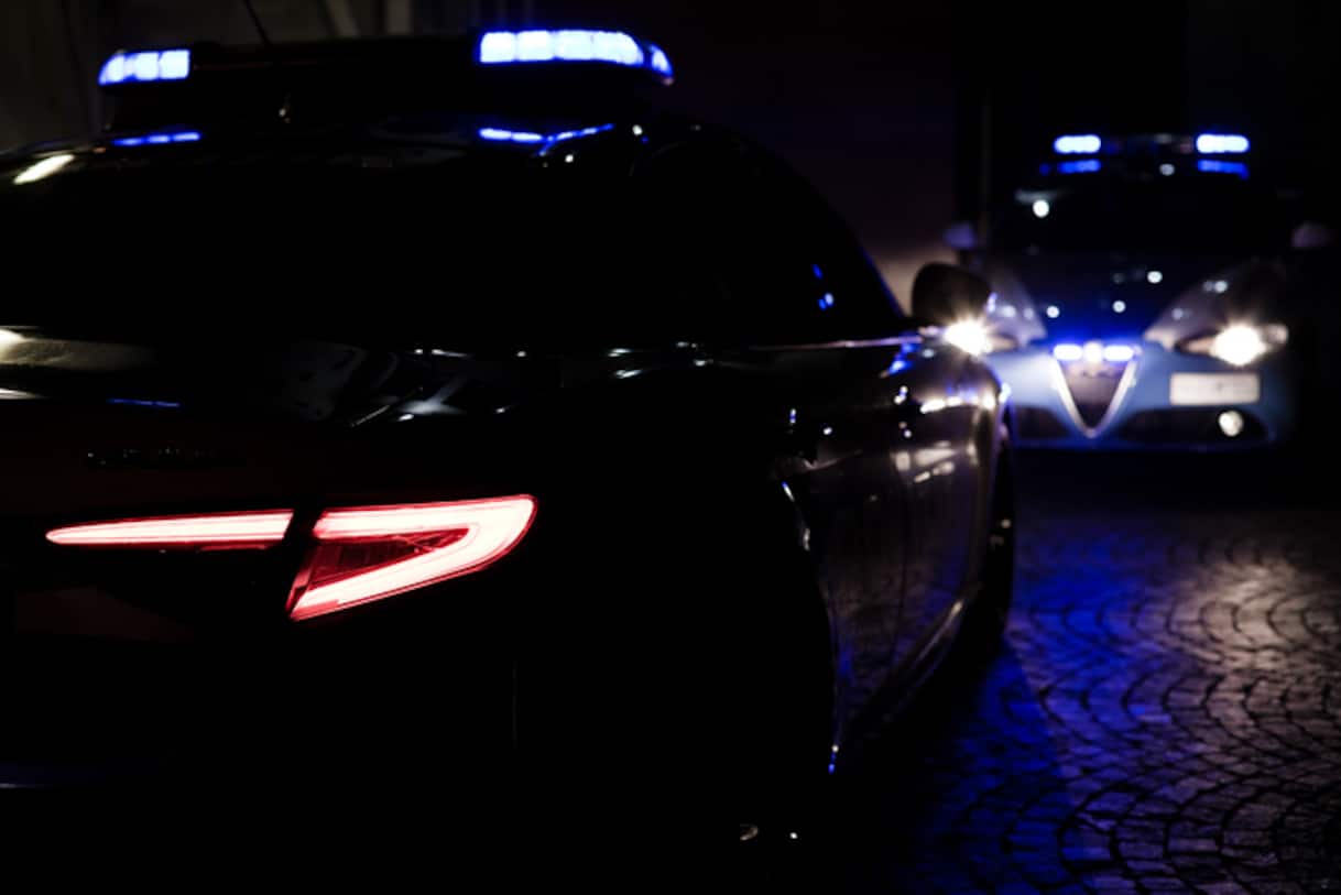 Taranto, bimba di due anni muore investita da auto in retromarcia | Sky ...