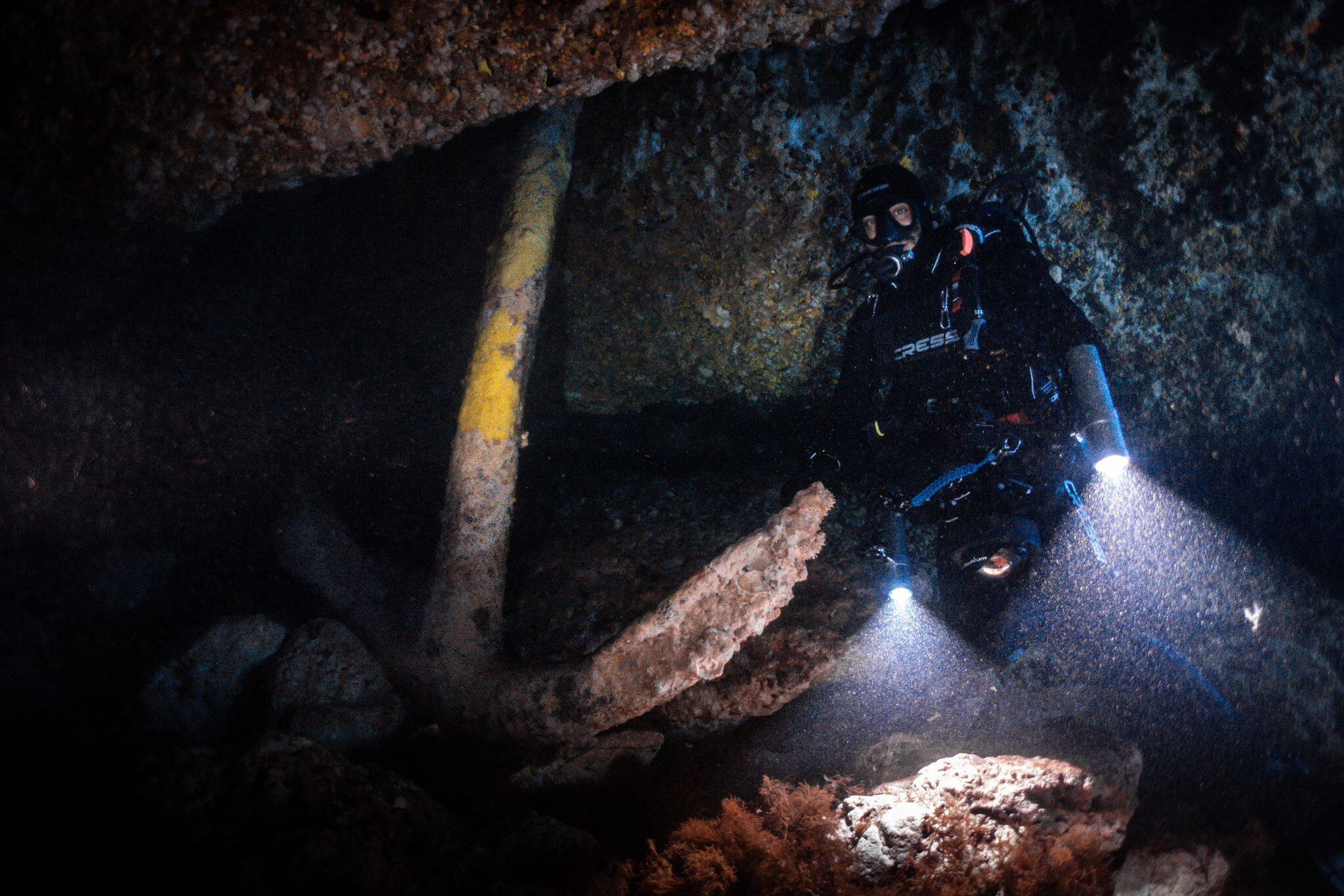 Ancora 200 anni trovata al largo Canale Sicilia