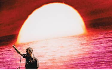 Oasis: Don't Look Back in Anger
