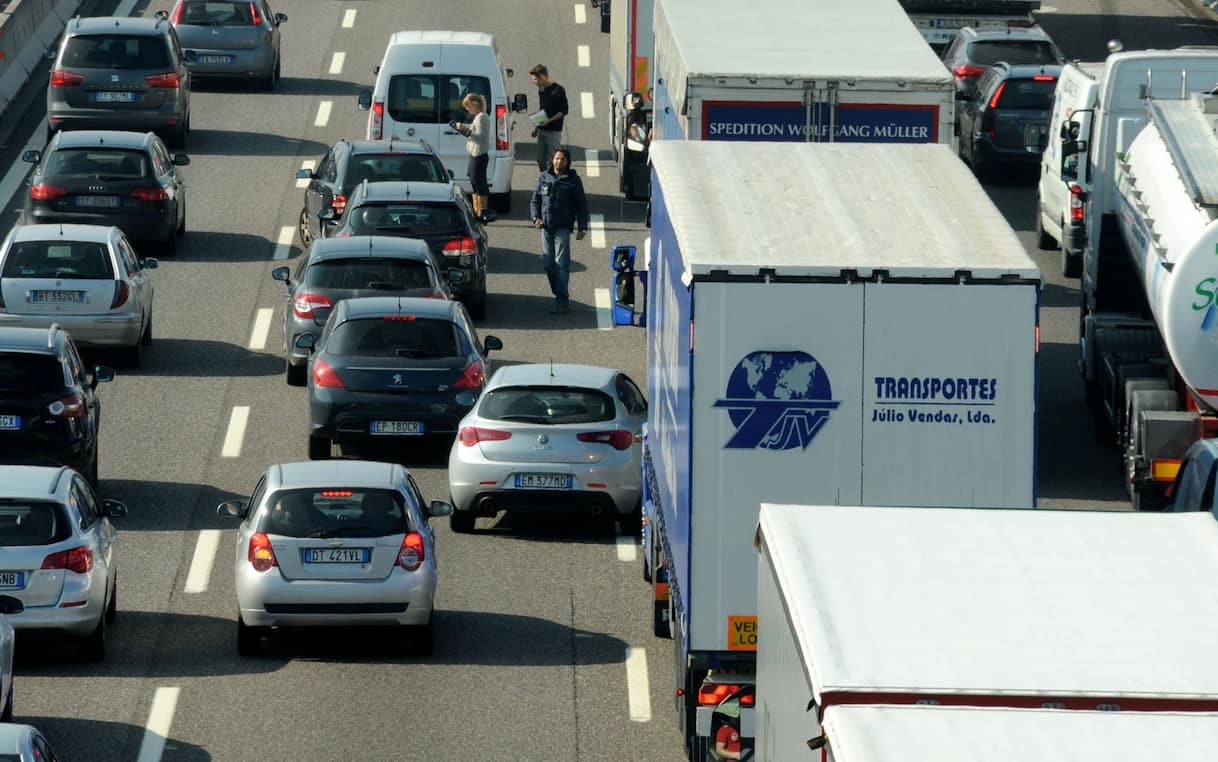 Incidente in autostrada A1 tra Modena Sud e Valsamoggia: coinvolti un ...