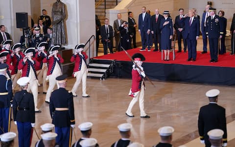 Foto Personalizzata Donald Trump 8x10 - Inaugurazione 2025 Con Nome E Messaggio
