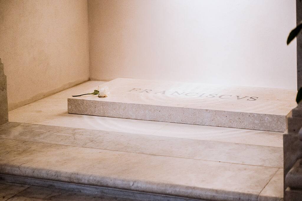 ROME, ITALY - APRIL 28: A view of the tomb as thousands of visitors pay homage since early morning to Pope Francis' tomb in St. Mary Major (Santa Maria Maggiore) Church in Rome, Italy on April 28, 2025. (Photo by Valeria Ferraro/Anadolu via Getty Images)