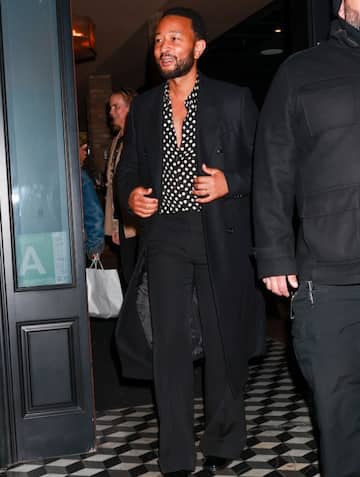 IPA56528534 - West Hollywood, CA  - *EXCLUSIVE*  - The Grammy-winning singer steps out for a relaxed evening at Craig's in West Hollywood, exuding confidence and charm...Pictured: John Legend..BACKGRID USA 14 APRIL 2025 ..BYLINE MUST READ: affinitypicture / BACKGRID..USA: +1 310 798 9111 / usasales@backgrid.com..UK: +44 208 344 2007 / uksales@backgrid.com..*UK Clients - Pictures Containing Children.Please Pixelate Face Prior To Publication*