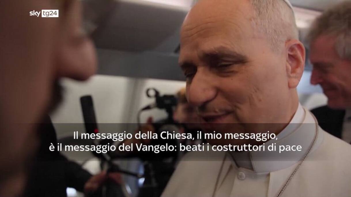 Papa Leone XIV su Trump: 'Non voglio dibattere con lui' | Video Sky TG24