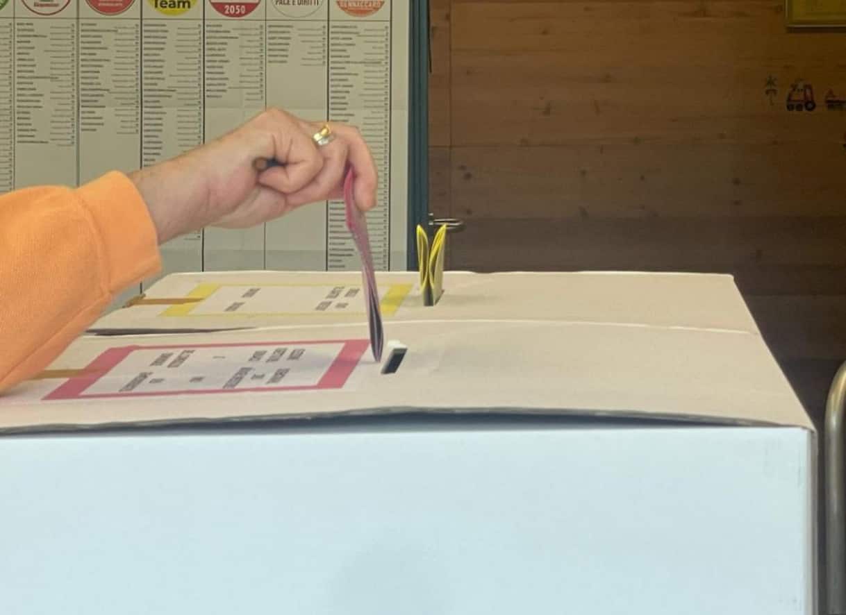 Ballottaggio elezioni comunali in Trentino Alto Adige, Bolzano al cdx ...