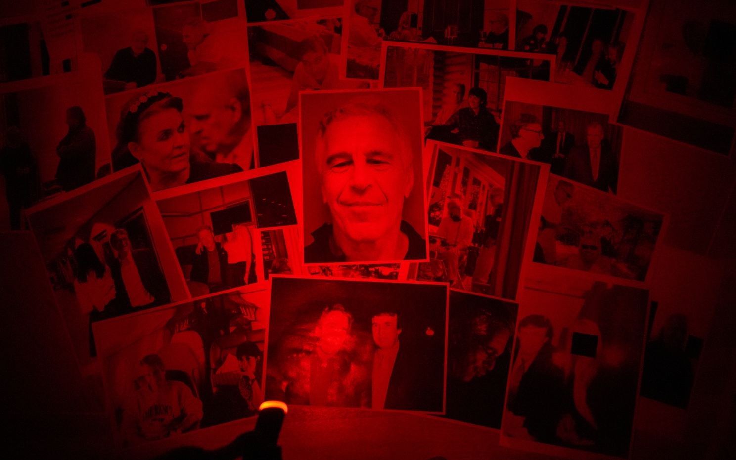 Epstein files, i dem svelano i sei nomi censurati: ecco chi sono | Sky TG24