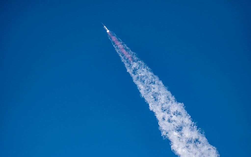 The SpaceX Starship rocket launches from Starbase, Texas, as seen from South Padre Island on May 27, 2025. SpaceX mission control lost contact with the upper stage of Starship as it leaked fuel, spun out of control, and made an uncontrolled reentry after flying halfway around the world, likely disintegrating over the Indian Ocean, officials said. (Photo by Sergio FLORES / AFP) (Photo by SERGIO FLORES/AFP via Getty Images)          
