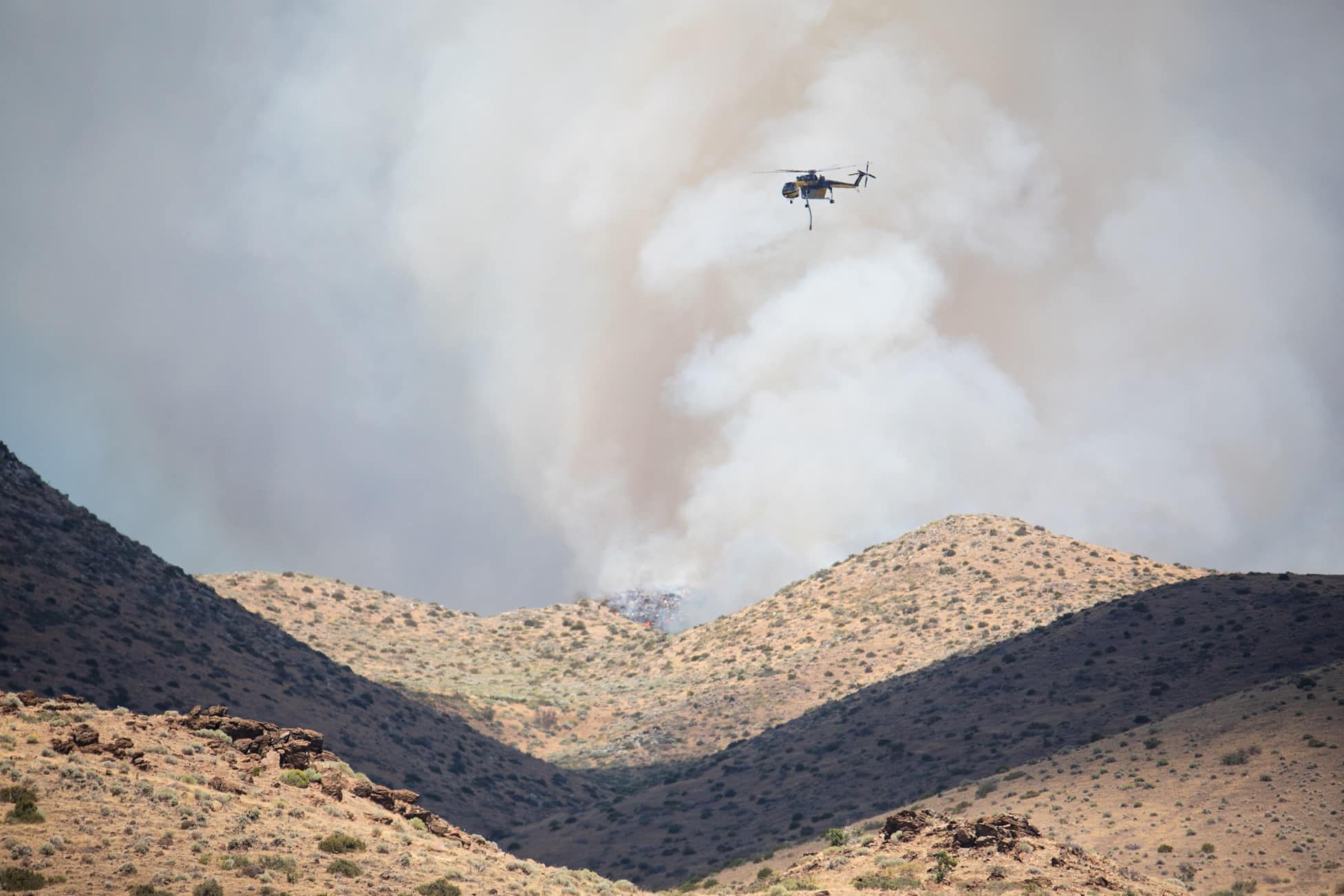 Nevada, incendio "Hawk Fire" a Reno