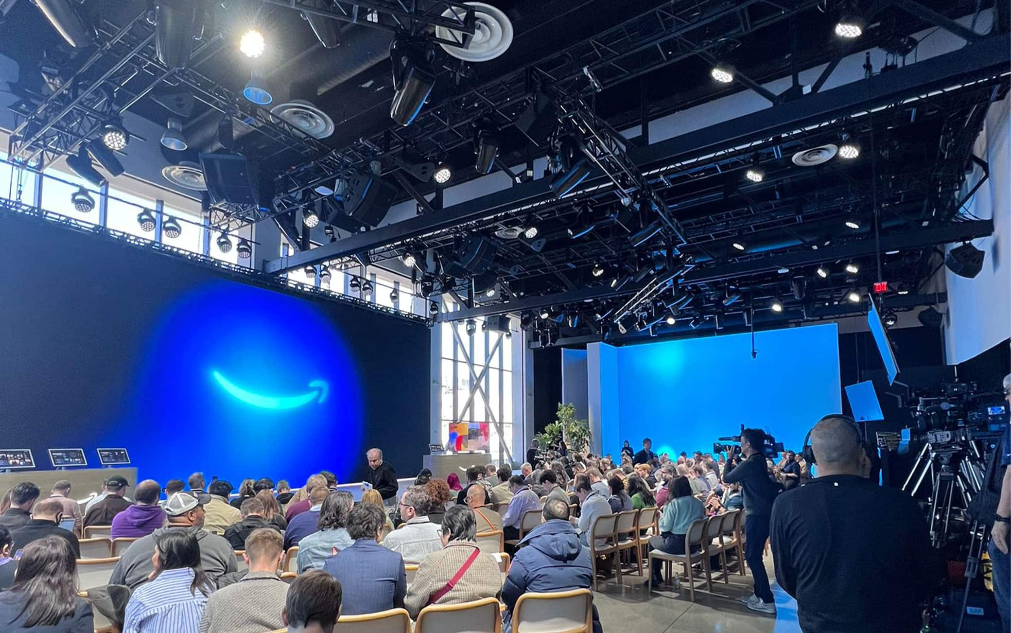 La presentazione agli Spring Studios di New York