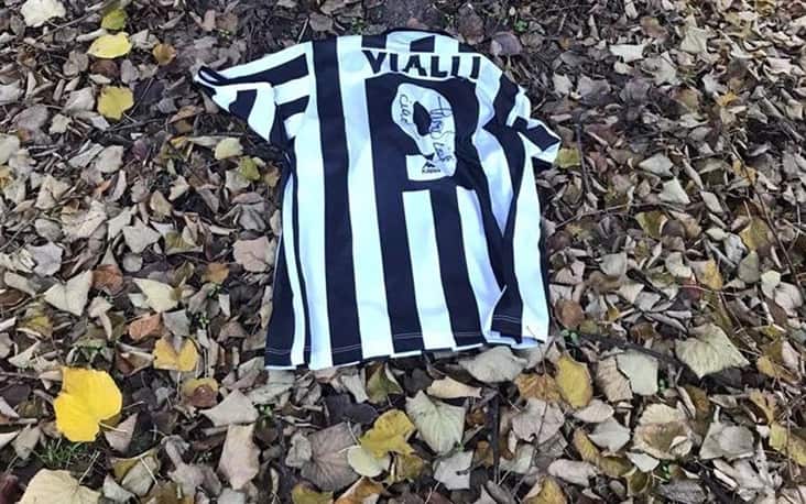 Maglia di Gianluca Vialli ritrovata nel Cremonese