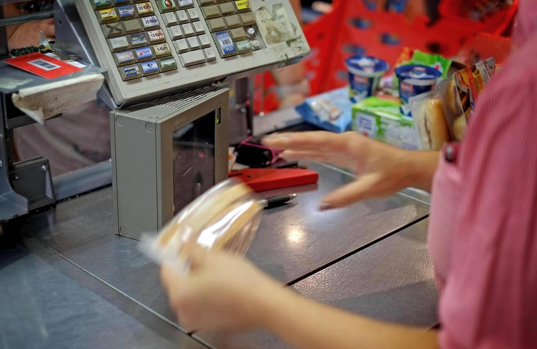 Codice a barre, Roma, 27 giugno 2014.
ANSA/ALESSANDRO DI MEO