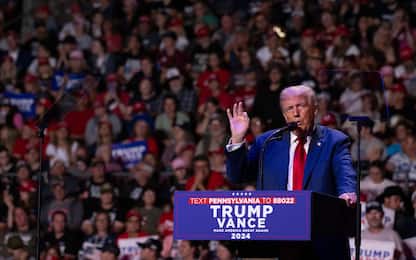 epa11621667 Republican presidential candidate Donald J. Trump speaks during a campaign rally at the campus of Indiana University in Indiana, Pennsylvania, USA, 23 September 2024.  EPA/DAVID MUSE