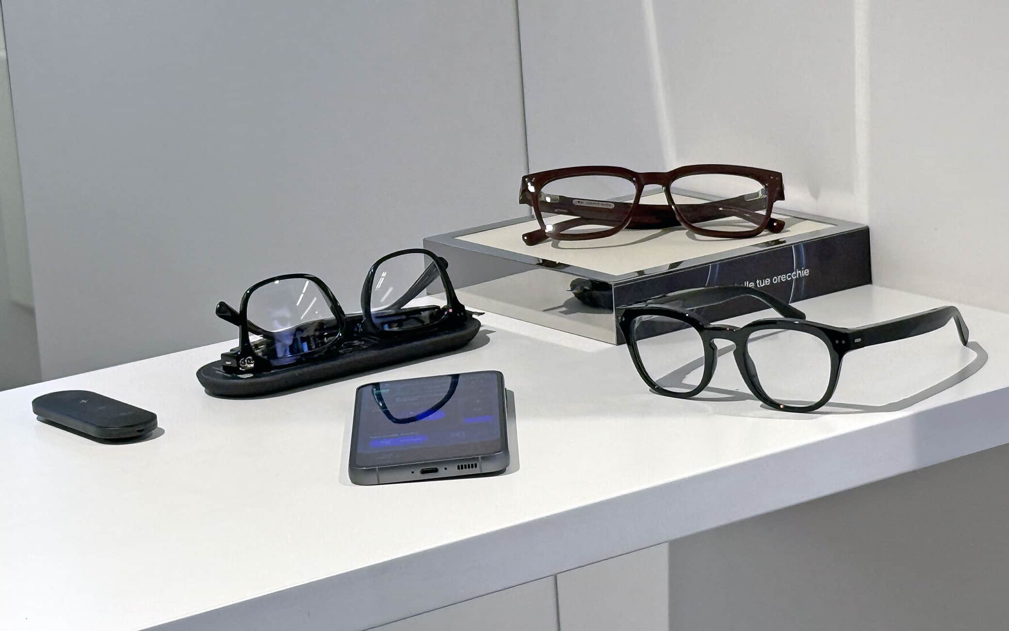 Tra gli accessori è possibile acquistare anche un telecomandino