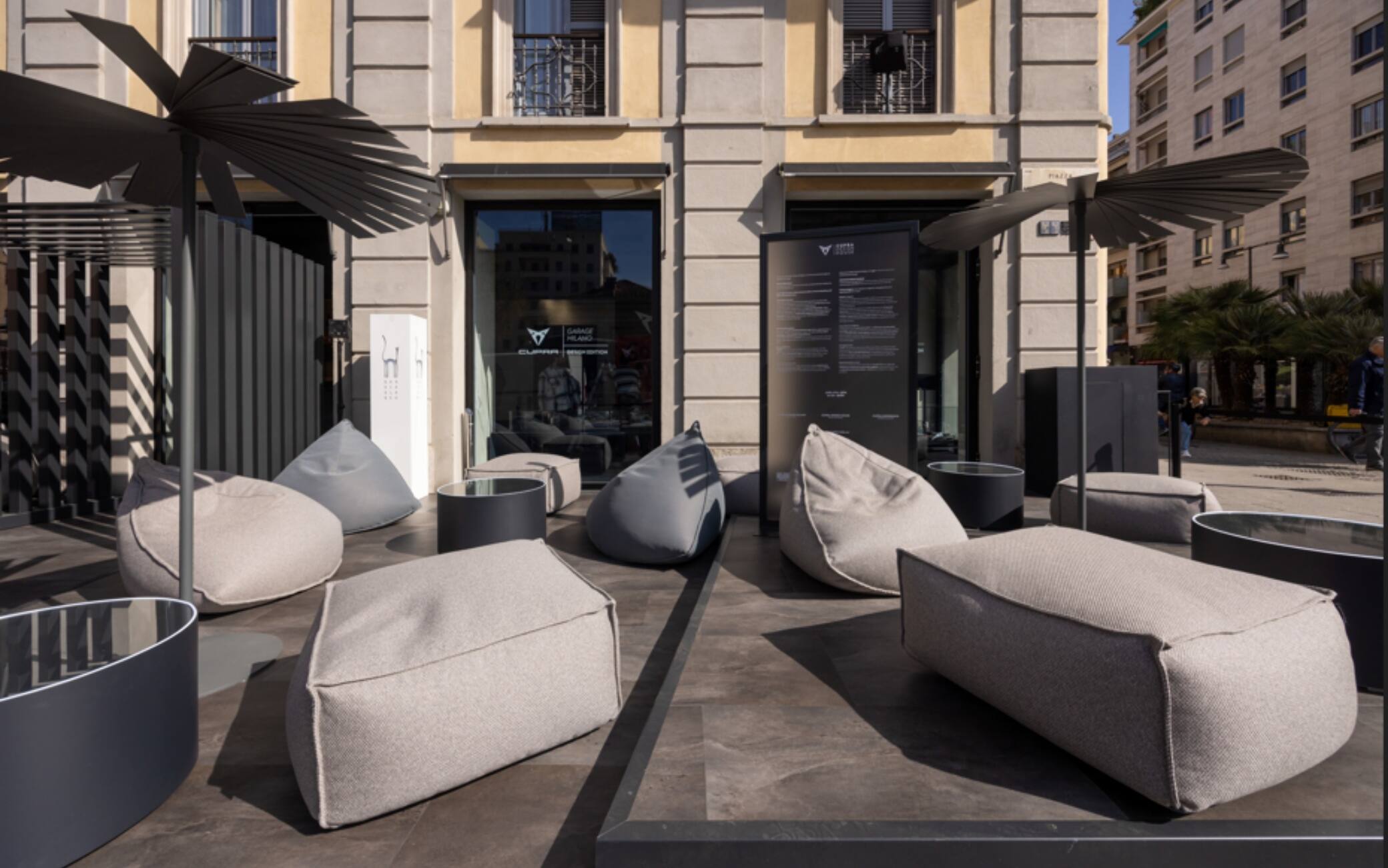 CUPRA Garage Milano, Corso Como 1