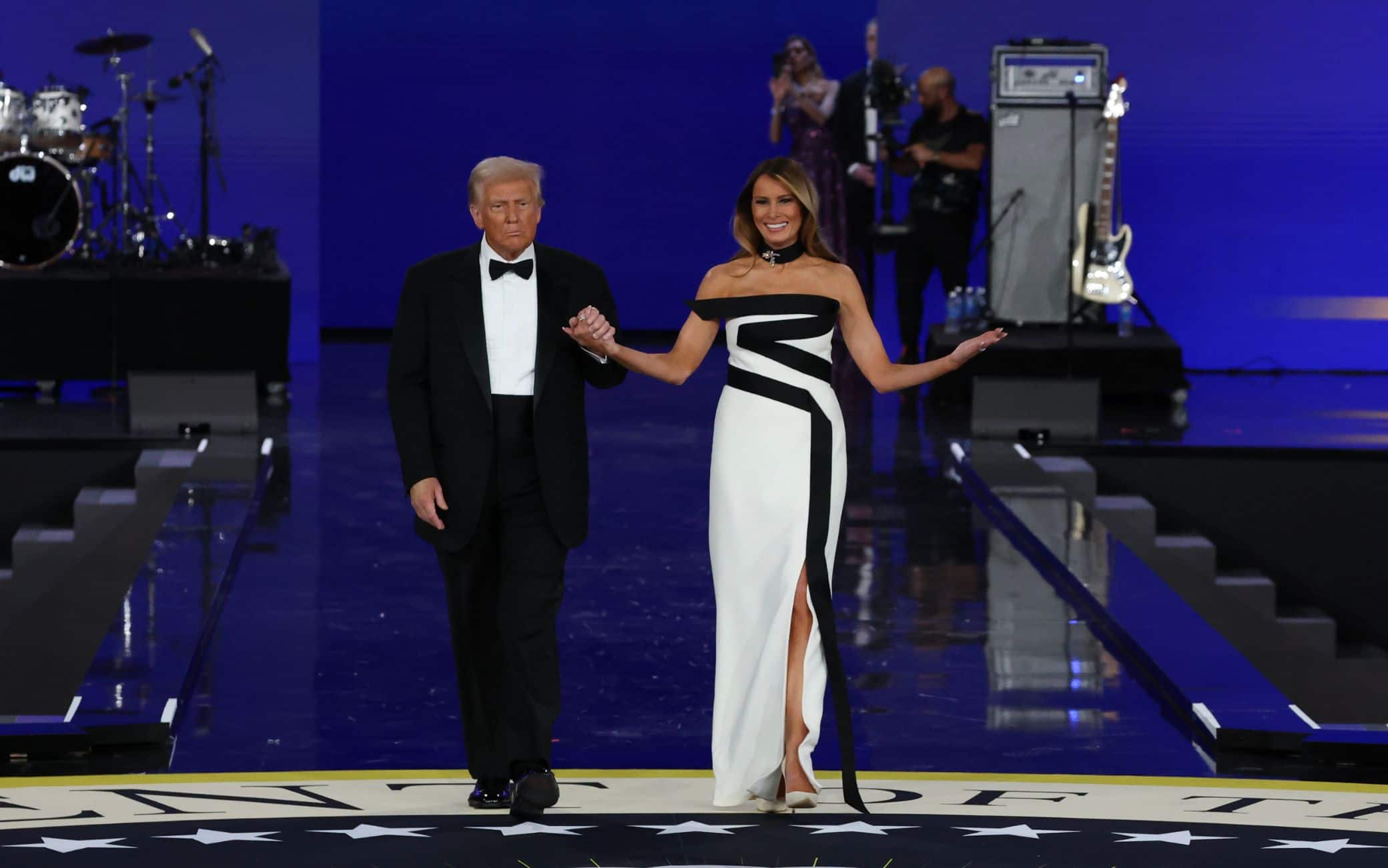 01-melania-trump-look-ballo-getty - 1