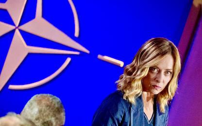 La premier Giorgia Meloni durante la cerimonia  del summit per i 75 anni della Nato al Mellon Auditorium a Washington, 9 luglio 2024
ANSA/ PALAZZO CHIGI.Filippo Attili ANSA PROVIDES ACCESS TO THIS HANDOUT PHOTO TO BE USED SOLELY TO ILLUSTRATE NEWS REPORTING OR COMMENTARY ON THE FACTS OR EVENTS DEPICTED IN THIS IMAGE; NO ARCHIVING; NO LICENSING NPK