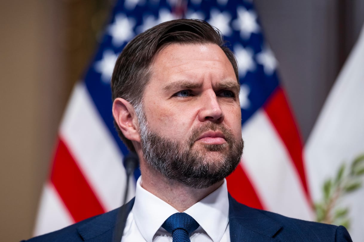 Iran USA, le ultime notizie sull’accordo di Trump e la riapertura dello stretto di Hormuz. DIRETTA