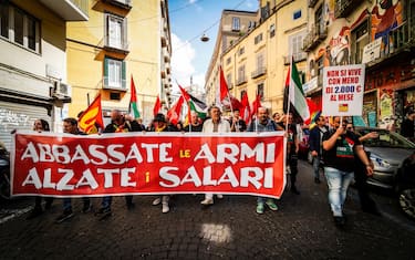 La manifestazione organizzata in occasione dello sciopero a Napoli