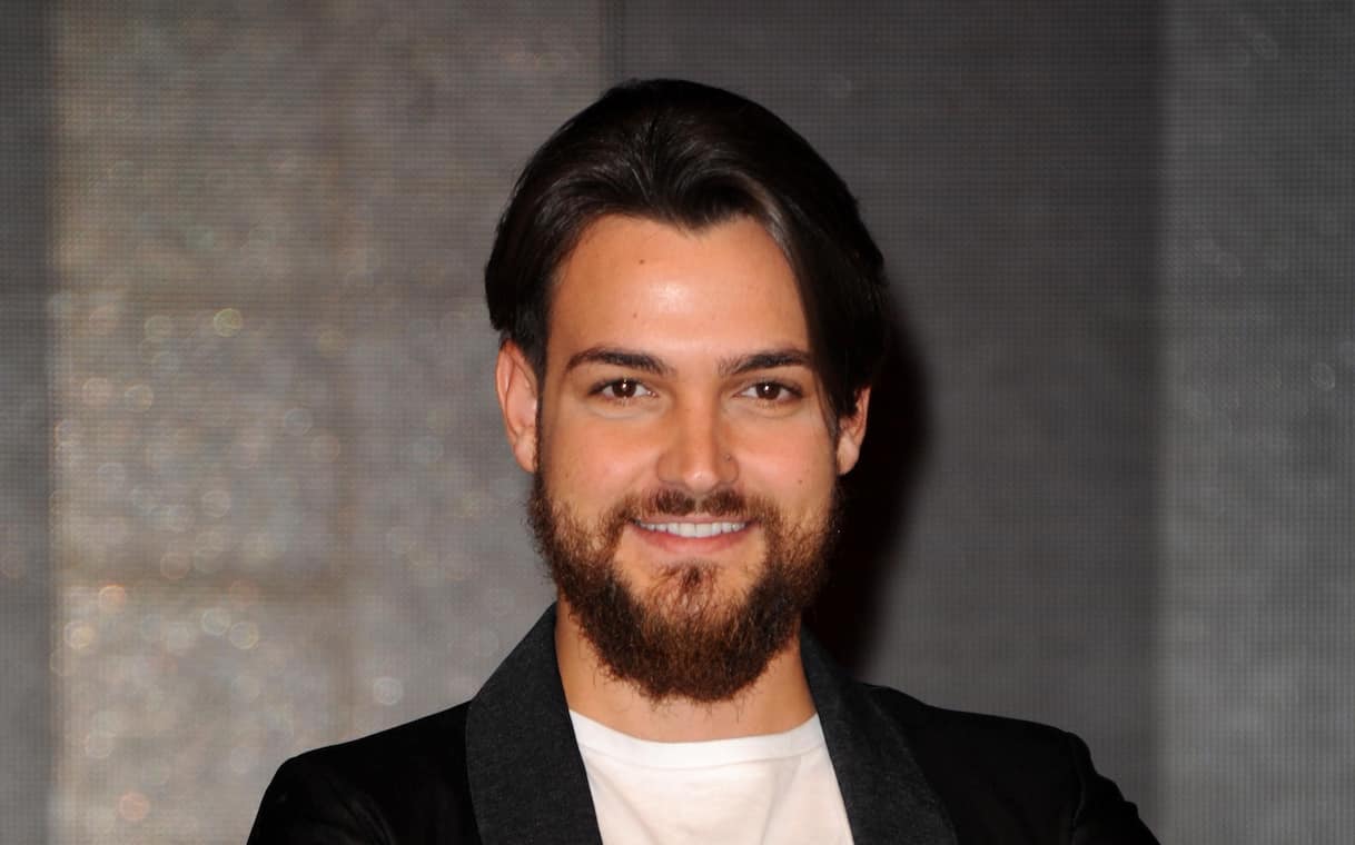 Valerio Scanu si è laureato in giurisprudenza