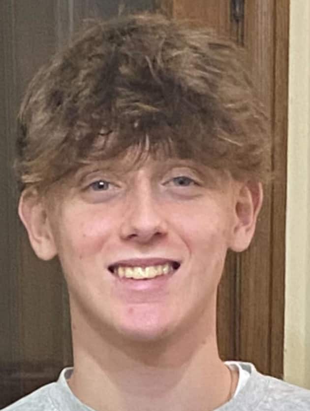 La foto di Giovanni Tamburi, 16 anni, concessa all'Ansa dalla madre Carla Masiello Giovanni Tamburi