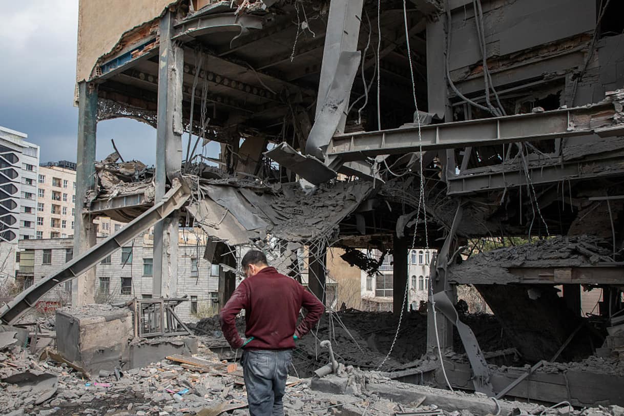 Trump pauses strikes for 5 days; Iran says it’s fake news