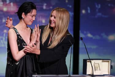 Tao Okamoto  e Virginie Efira