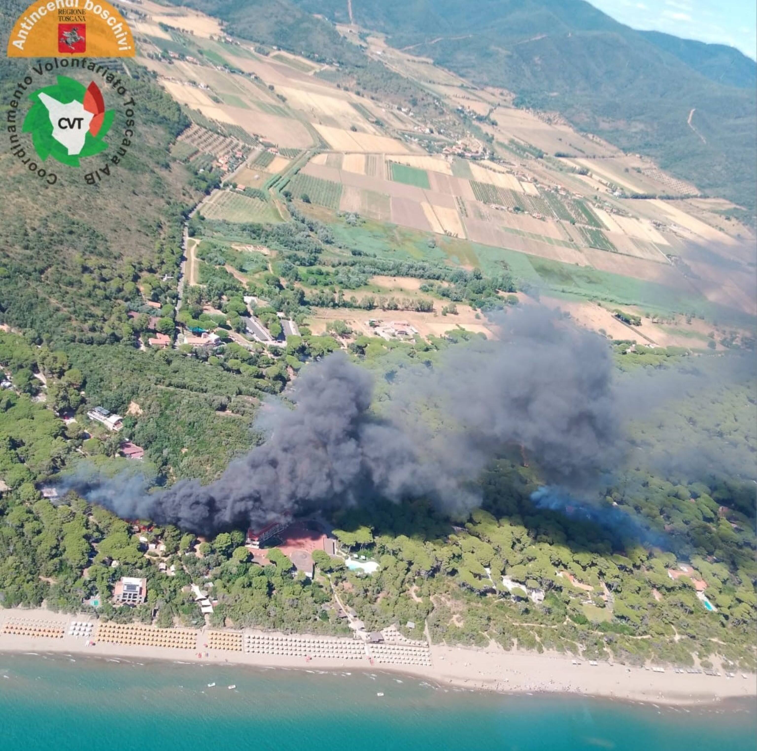Incendio in campeggio a Castiglione Pescaia