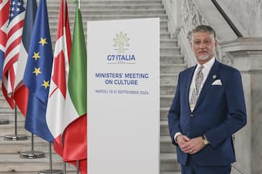 On the monumental staircase of the Royal Palace in Naples the Minister of Culture Alessandro Giuli waiting to receive the invited ministers at  the G7 Culture, 20 september 2024
ANSA / CIRO FUSCO