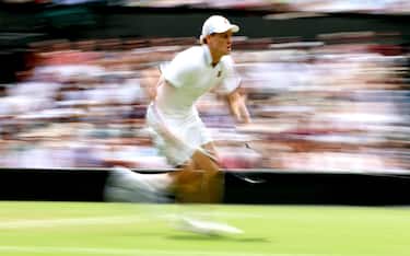 epaselect epa13077855 Jannik Sinner of Italy in action during his Men's Singles second round match against Nuno Borges of Portugal at the Wimbledon Championships in London, Britain, 01 July 2026.  EPA/NEIL HALL
