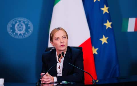 La presidente del Consiglio, Giorgia Meloni, partecipa in videocollegamento alla riunione dei leader della Coalizione dei volenterosi, svoltasi in concomitanza con il 35esimo anniversario dell'Indipendenza dell'Ucraina, Roma, 24 agosto 2026.  ANSA/US PALAZZO CHIGI +++ UFFICIO STAMPA PALAZO CHIGI  +++ FOTO NON IN  VENDITA - DA USARE SOLO PER FINI GIORNALISTICI  +++ NPK +++