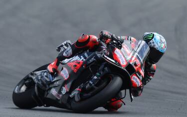 Aprilia Racing team's Italian MotoGP rider Marco Bezzecchi leads during the MotoGP British Grand Prix at Silverstone circuit in Northamptonshire, central England, on May 25, 2025. (Photo by Adrian Dennis / AFP) (Photo by ADRIAN DENNIS/AFP via Getty Images)          