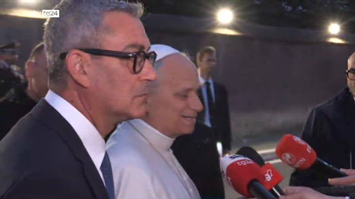 Papa: chi vuole criticarmi lo faccia con la verità | Video Sky TG24