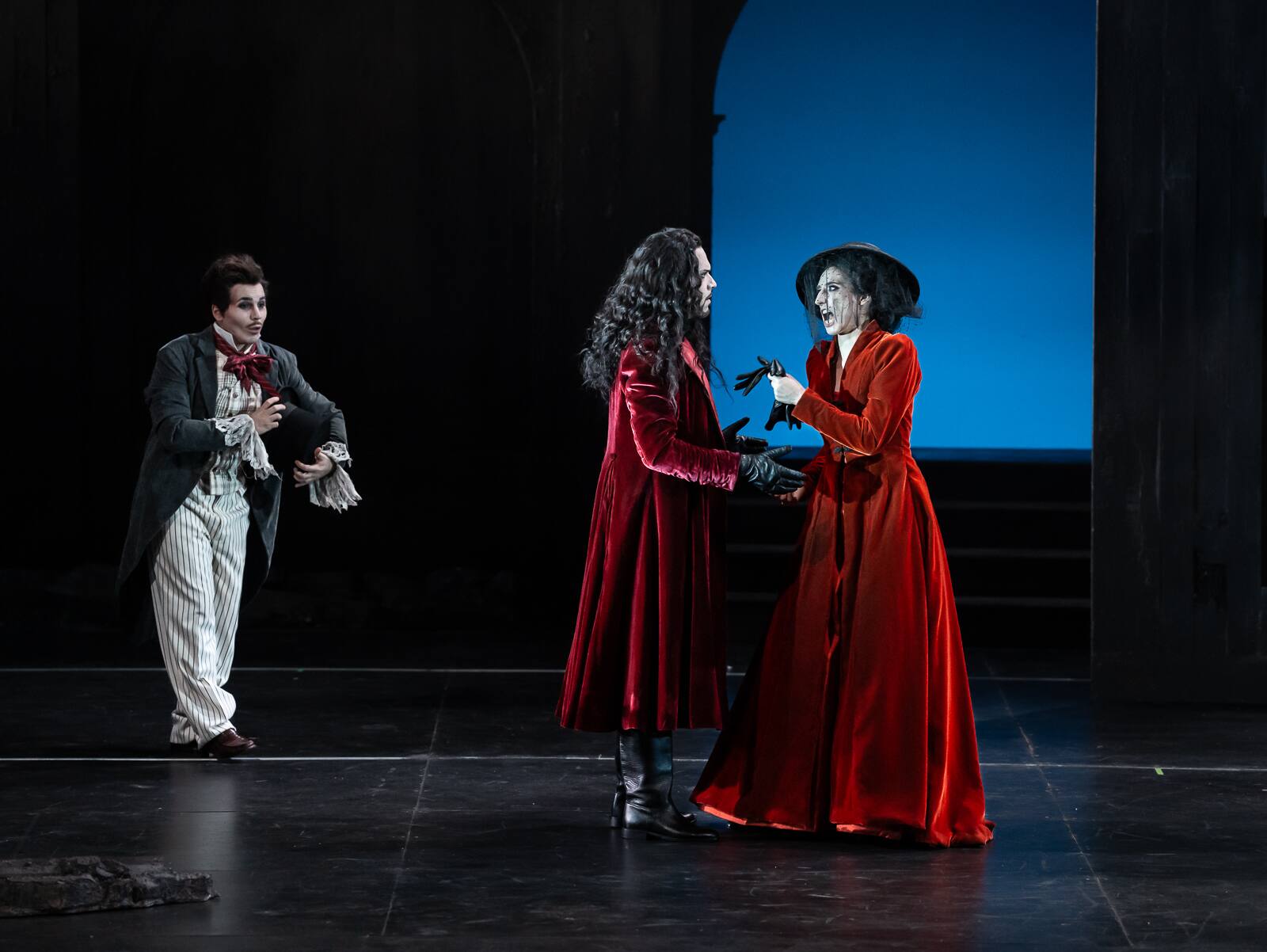 Una scena del Don Giovanni di Mozart che inaugurerà la stagione Lirica del Teatro Pergolesi di Jesi