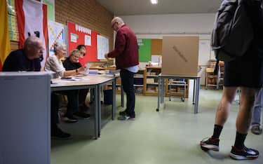 Gente ai seggi a Berlino