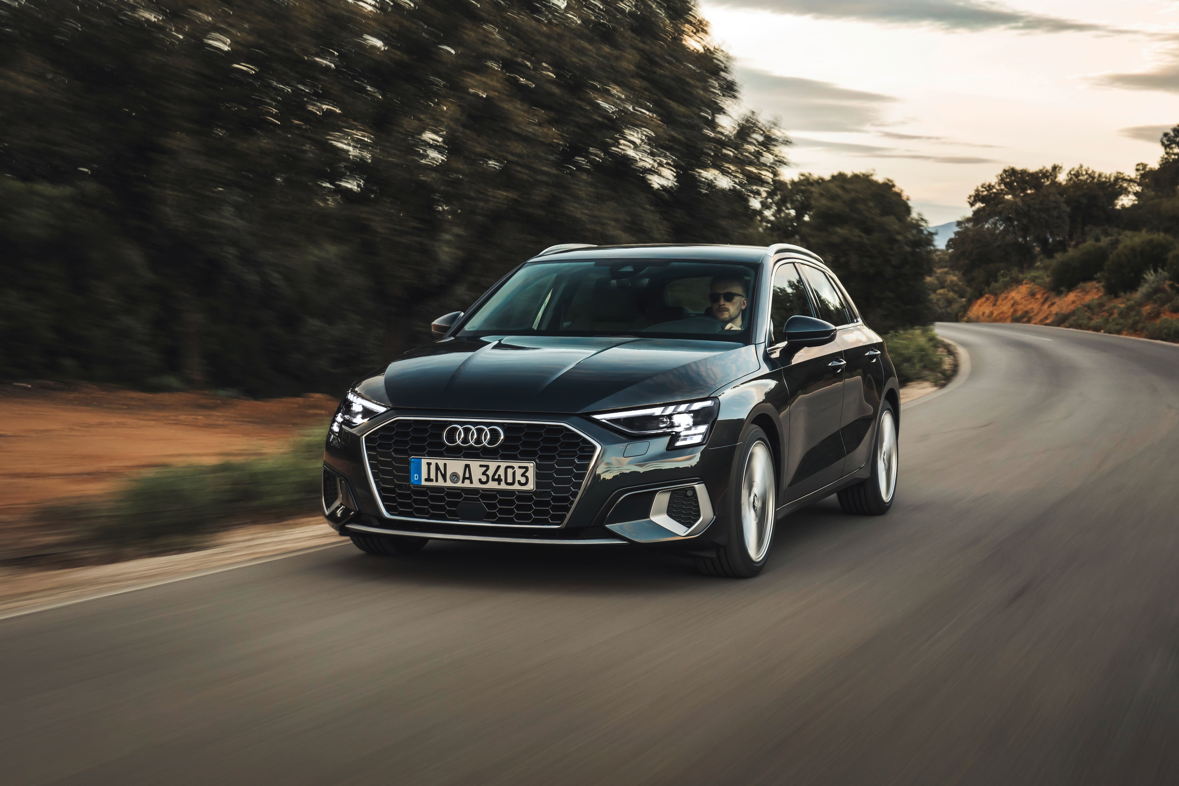 Dynamic photo,
Colour: Manhattan gray