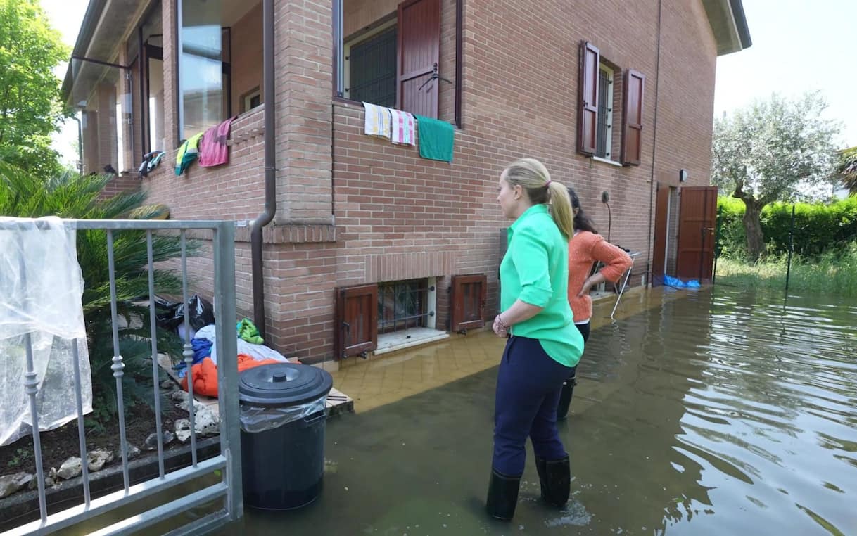 Alluvione Emilia-Romagna, Giorgia Meloni nelle zone devastate dal ...