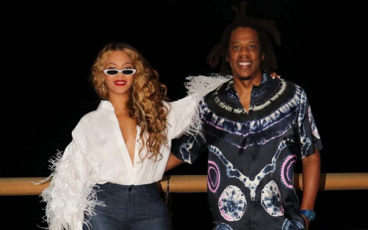 Vacanze in Italia, Beyoncé a Capri con Jay-Z: il saluto in italiano. VIDEO