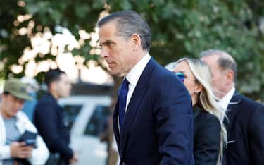 epa11587249 Hunter Biden (R) arrives to the First Street US Courthouse in Los Angeles, California, USA, 05 September 2024. Hunter Biden is facing nine charges of failing to file four years worth of taxes on time to avoid paying at least 1.4 million USD in taxes, while making millions of dollars from foreign business entities.  EPA/CAROLINE BREHMAN