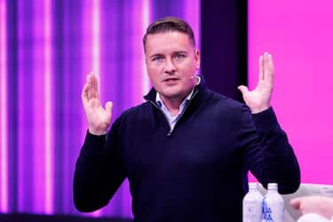 Wes Streeting, Difesa