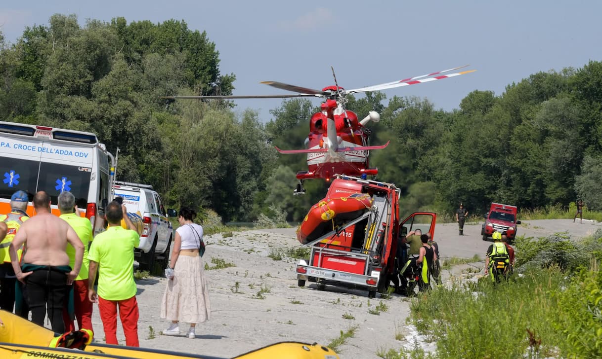 Due persone cadono nell'Adda, morto un 60enne nel 