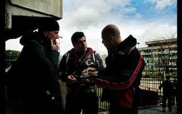 30_stefano_sollima_genny_savastano_cio_di_marzio_gomorra_la_serie