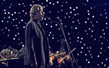 03_andrea-boccelli-celebrity-fight-night